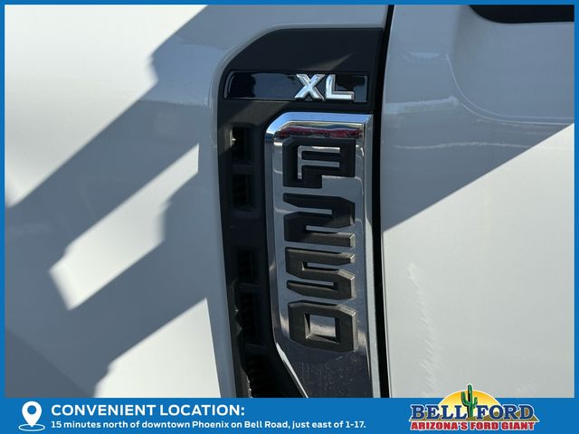2025 Ford F-250 photo 10