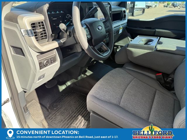 2025 Ford F-250 photo 13