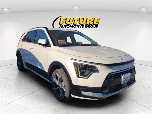 2023 Kia Niro SX Touring