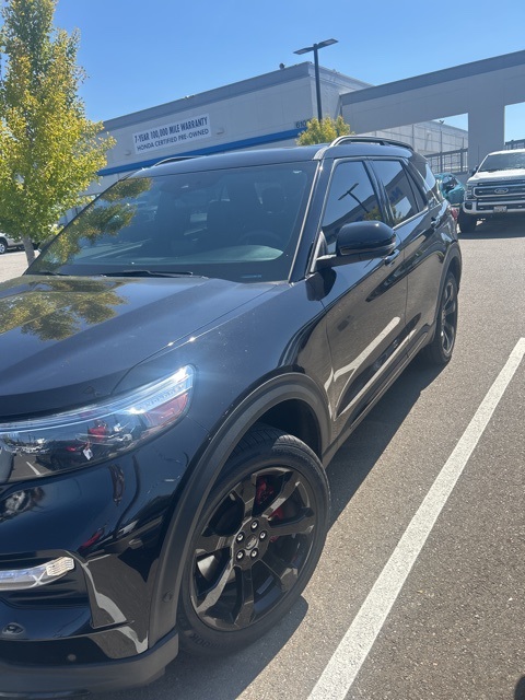 2022 Ford Explorer ST