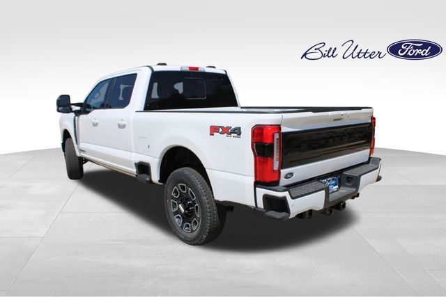 2025 Ford F-250 photo 4