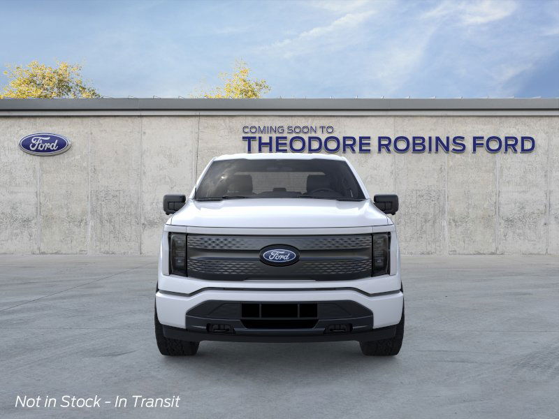 2025 Ford F-150 Lightning XLT photo 6