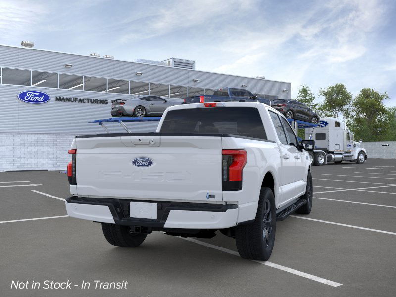 2025 Ford F-150 Lightning photo 7