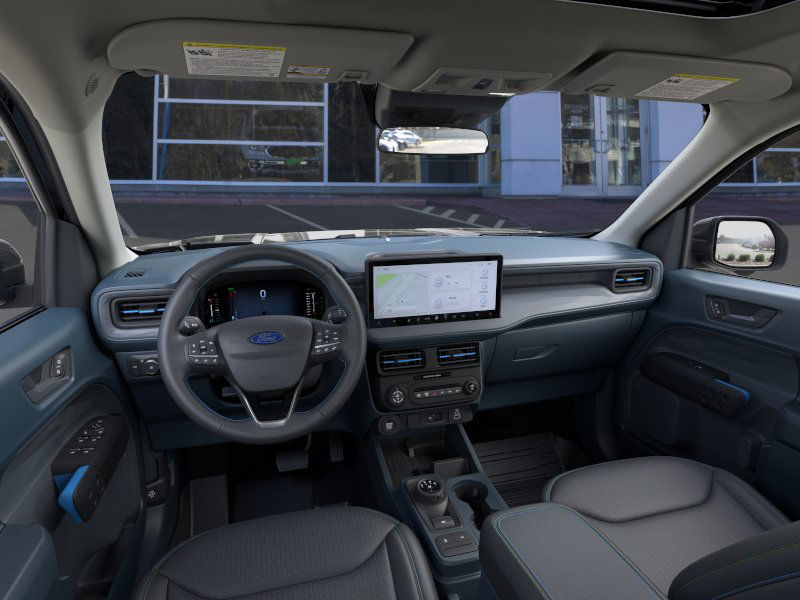 2025 Ford Maverick photo 9