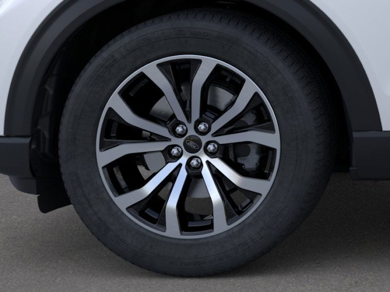 2025 Ford Explorer ST-Line photo 15