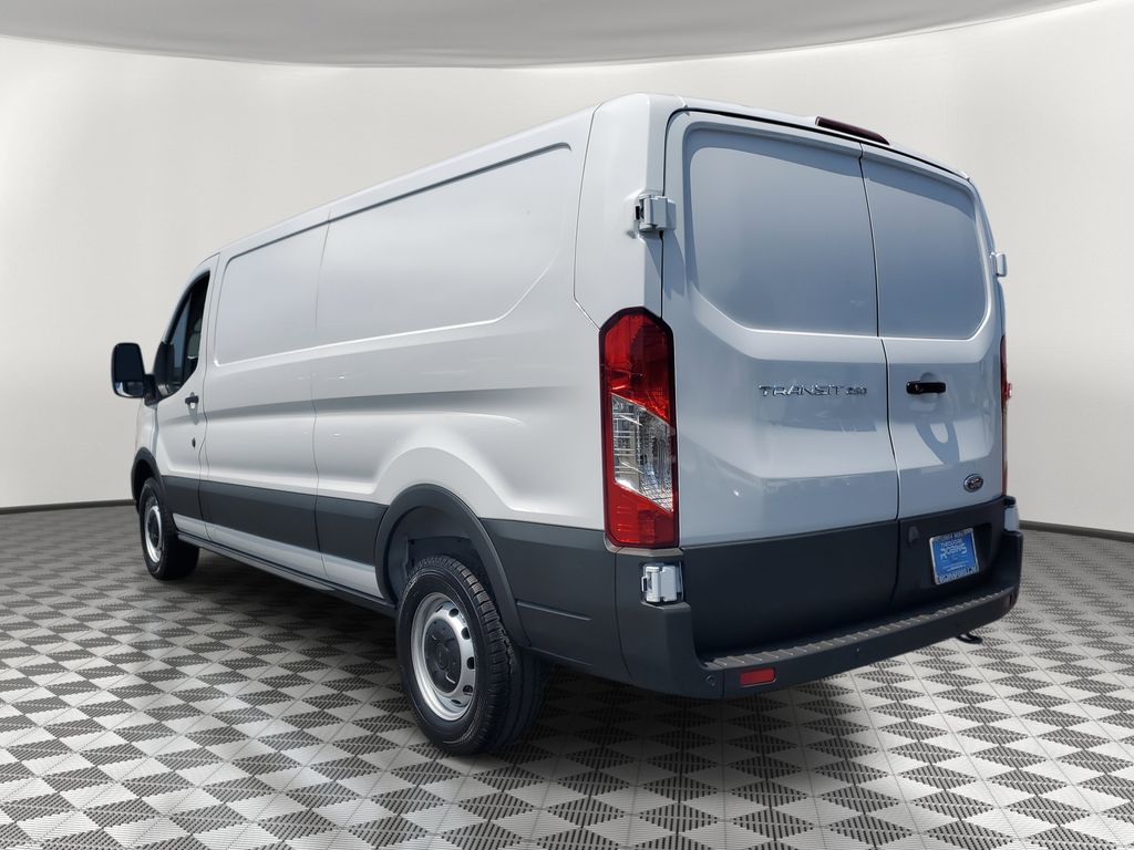 2025 Ford Transit photo 3