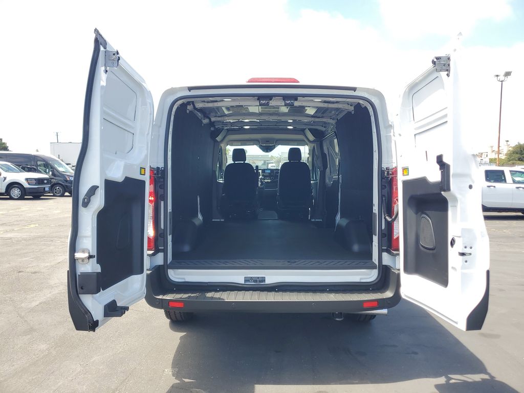 2025 Ford Transit photo 9