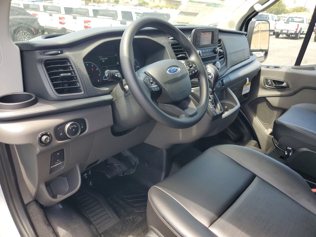 2025 Ford Transit photo 19