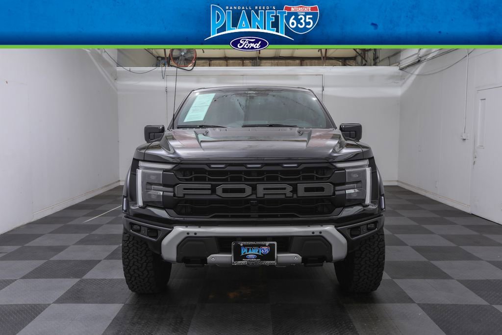 2025 Ford F-150 Raptor photo 3