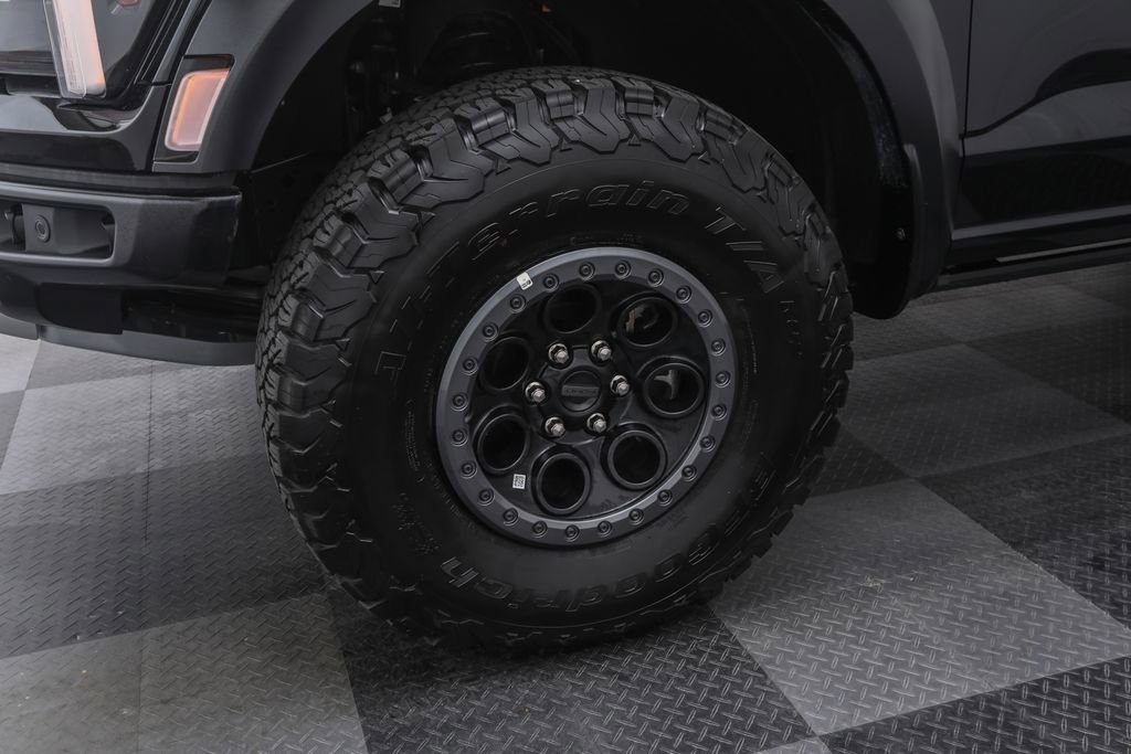 2025 Ford F-150 Raptor photo 9