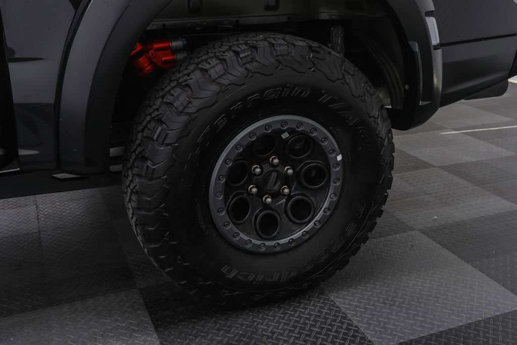 2025 Ford F-150 Raptor photo 10