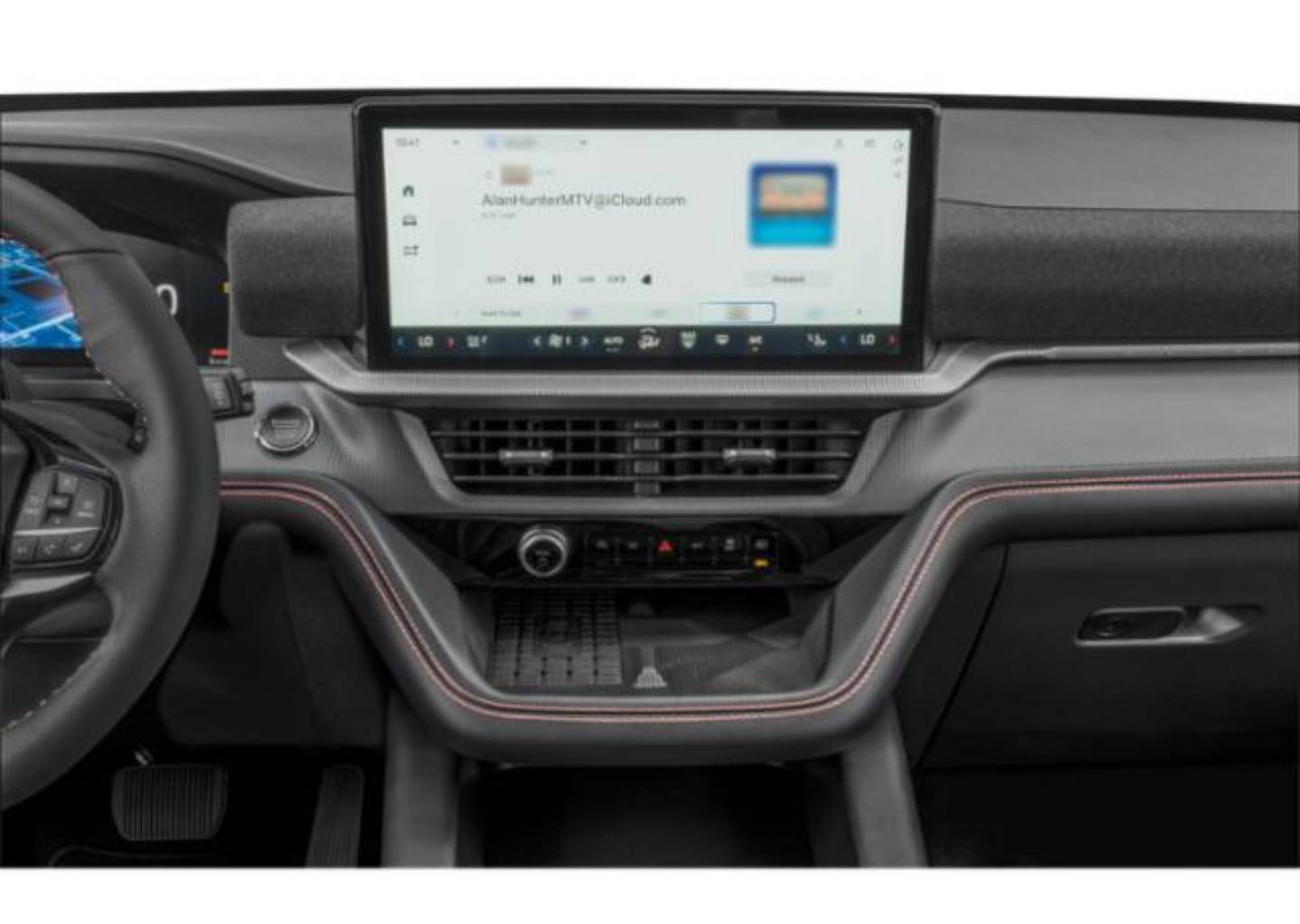 2025 Ford Explorer ST - Photo 35