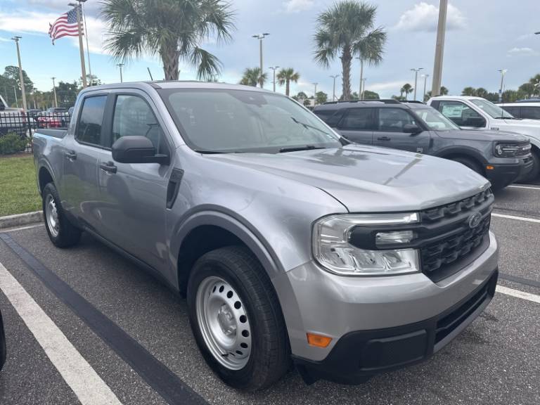 2023 Ford Maverick XL