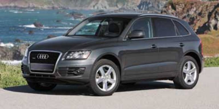 2011 Audi Q5 quattro 4DR 3.2L Prestige
