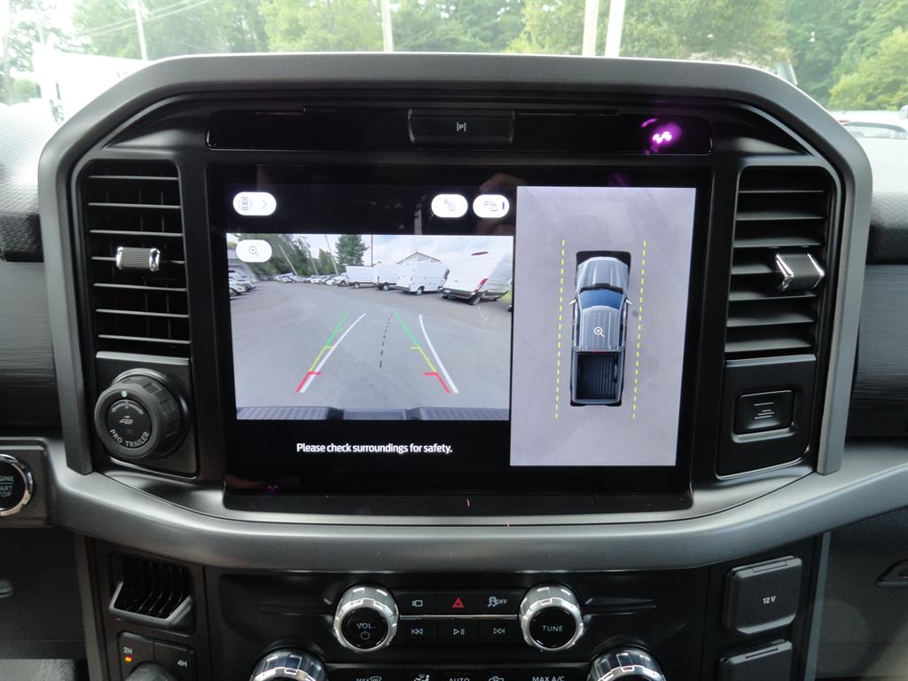 2025 Ford F-150 XLT photo 15