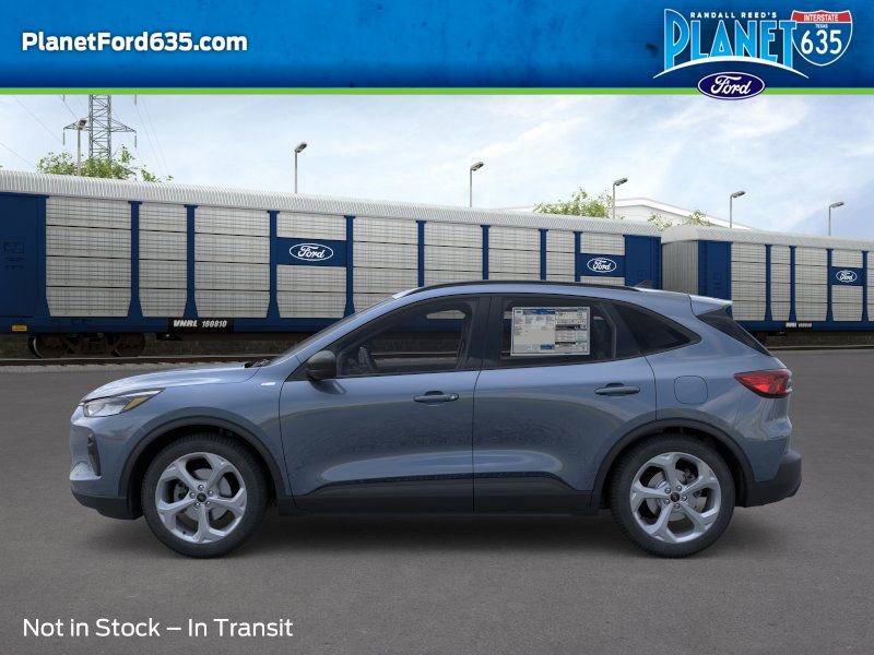 2025 Ford Escape ST-Line photo 2