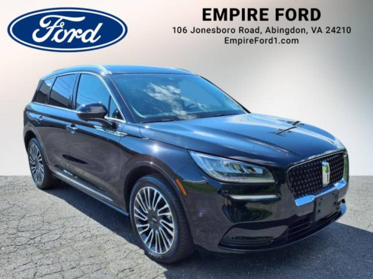 2022 Lincoln Corsair Reserve's photo