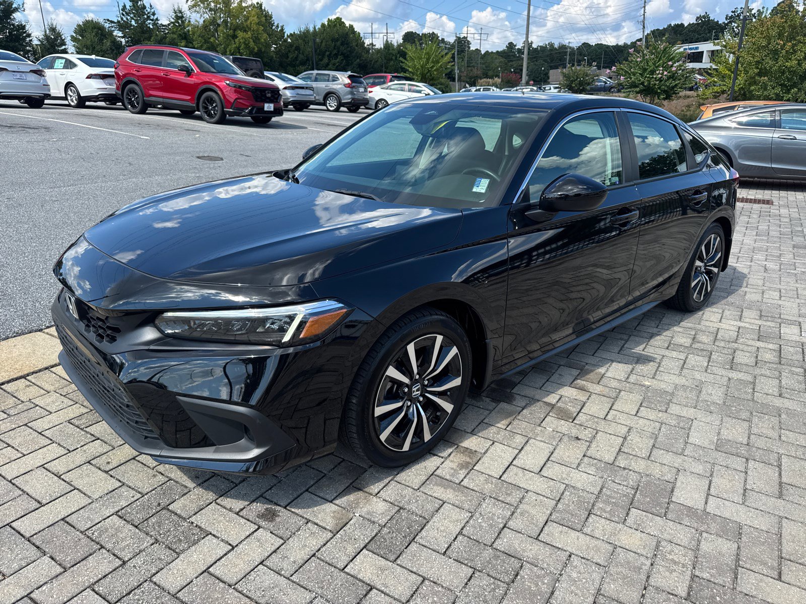 2022 Honda Civic Hatchback EX-L photo 3
