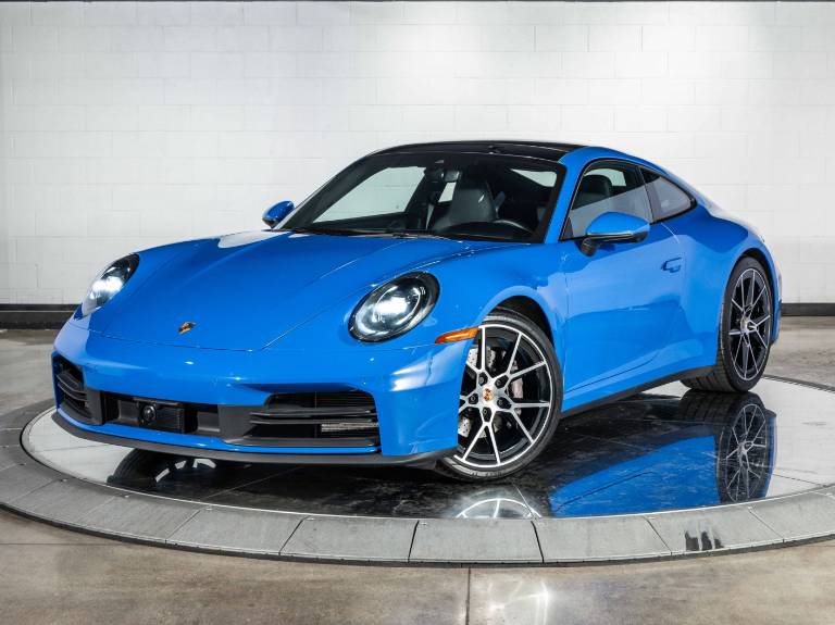 2025 Porsche 911 Carrera
