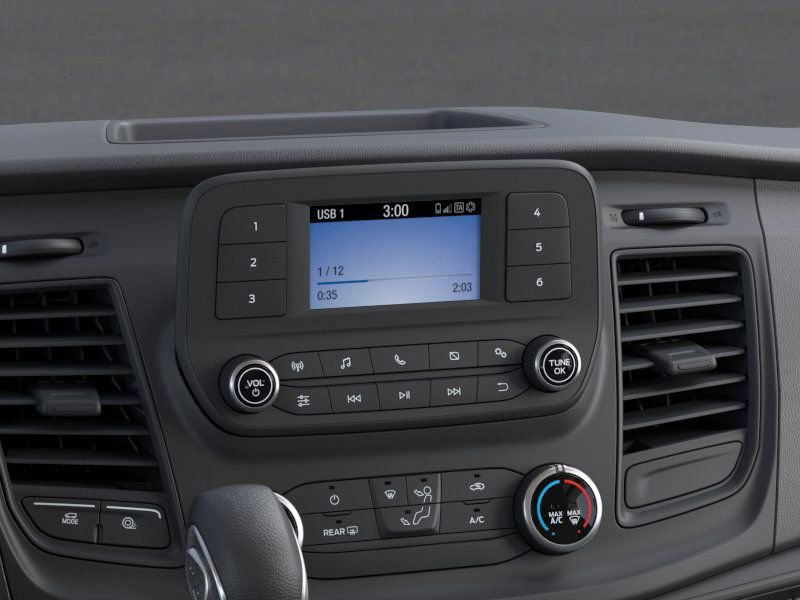 2025 Ford Transit Passenger XL photo 3