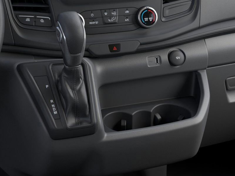 2025 Ford Transit Passenger XL photo 4