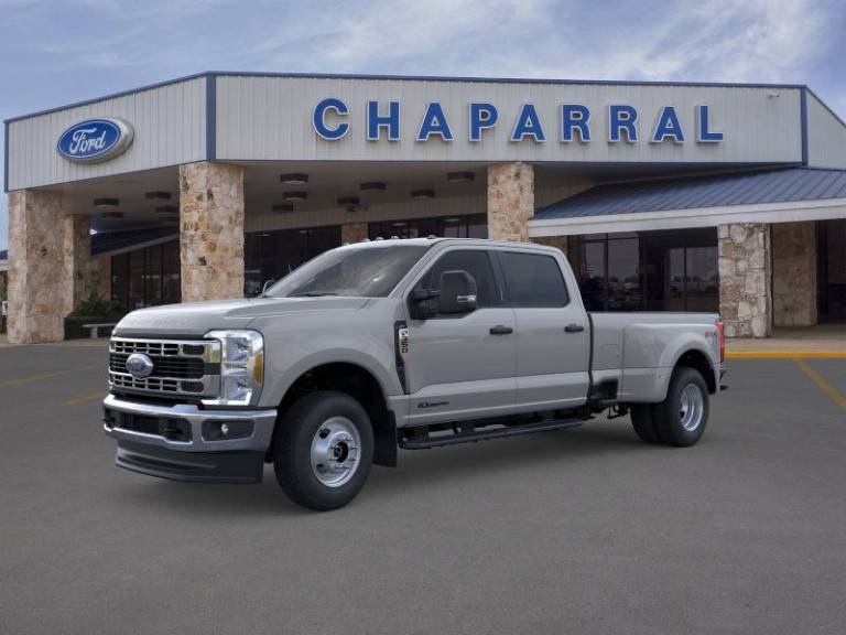 2025 Ford Super Duty F-350 DRW XLT