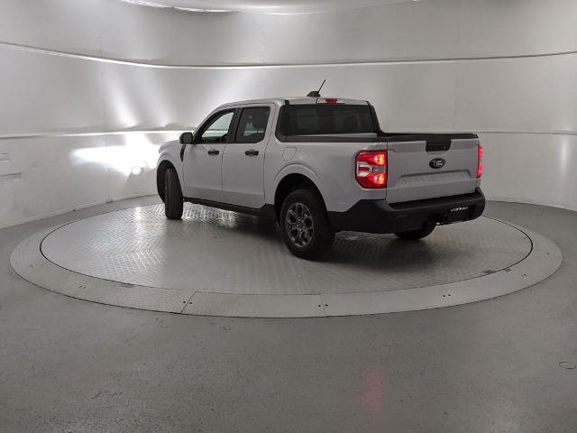 2025 Ford Maverick XLT photo 2