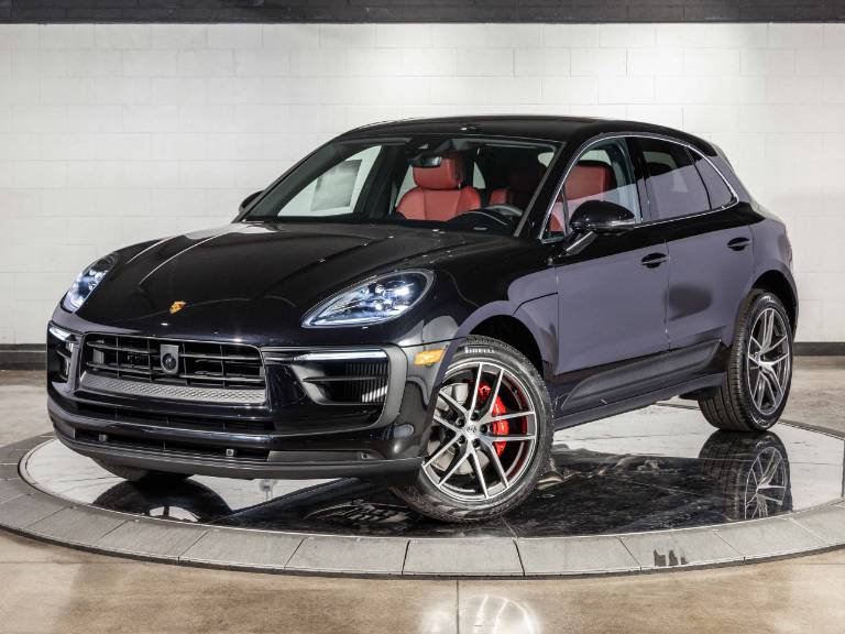 2025 Porsche Macan S S