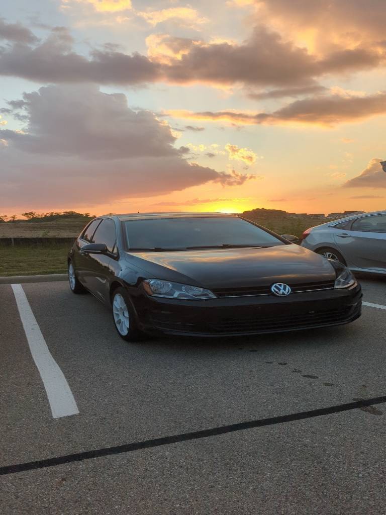 2015 Volkswagen Golf TSI S 2-Door