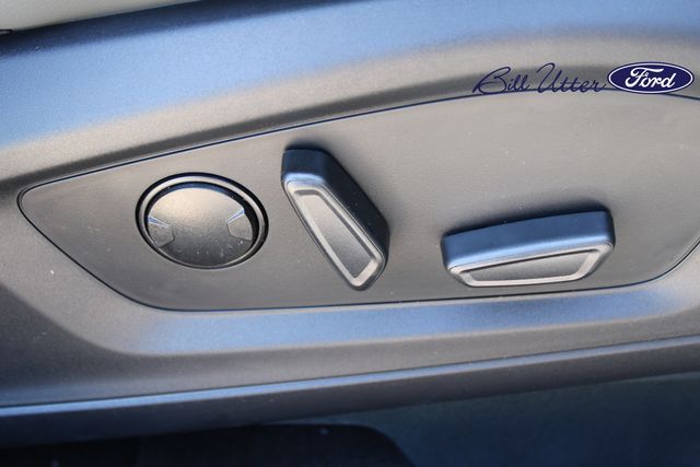 2025 Ford Explorer photo 6