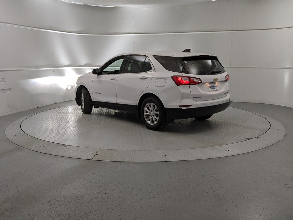 2020 Chevrolet Equinox LT photo 4