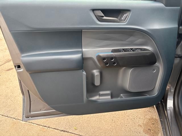 2025 Ford Maverick photo 4
