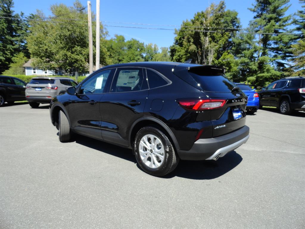 2025 Ford Escape Active photo 4