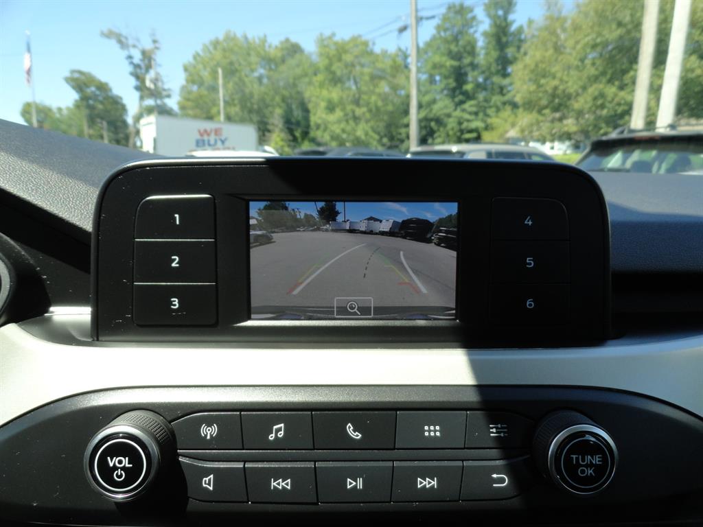 2022 Ford Escape S photo 15