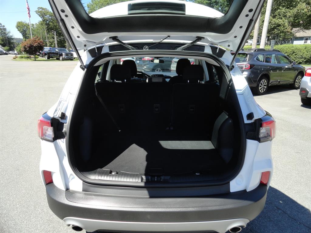 2022 Ford Escape S photo 20