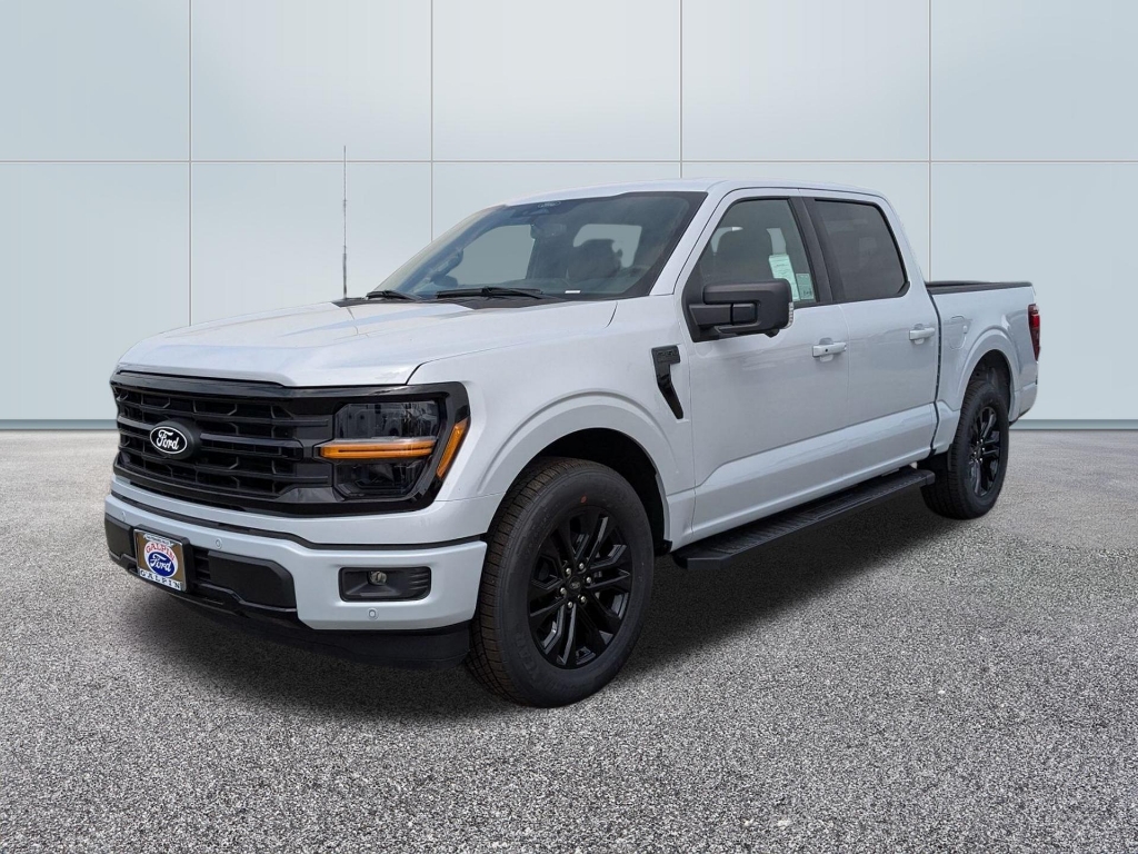 2025 Ford F-150 Hybrid XLT