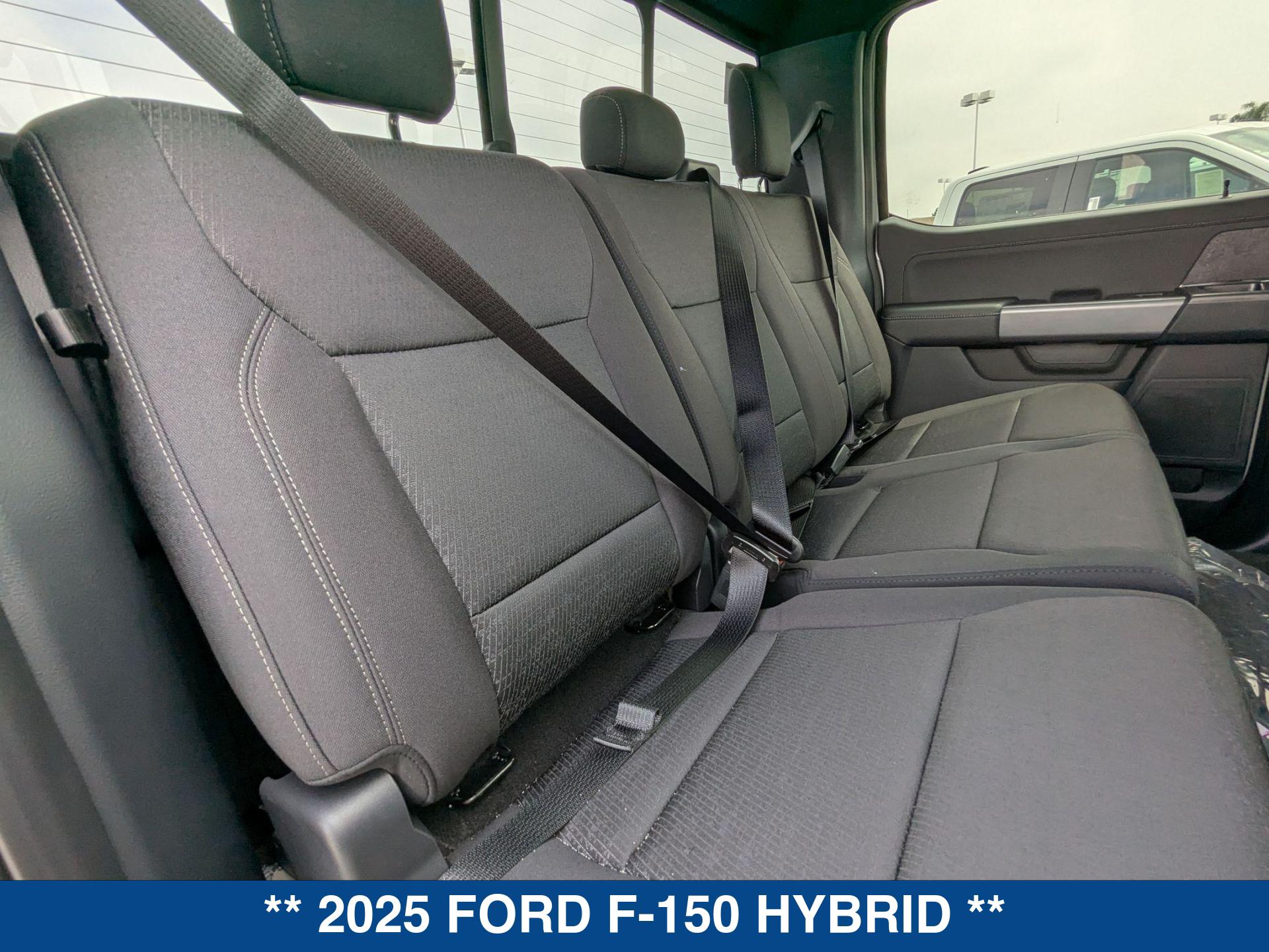 2025 Ford F-150 XLT photo 21