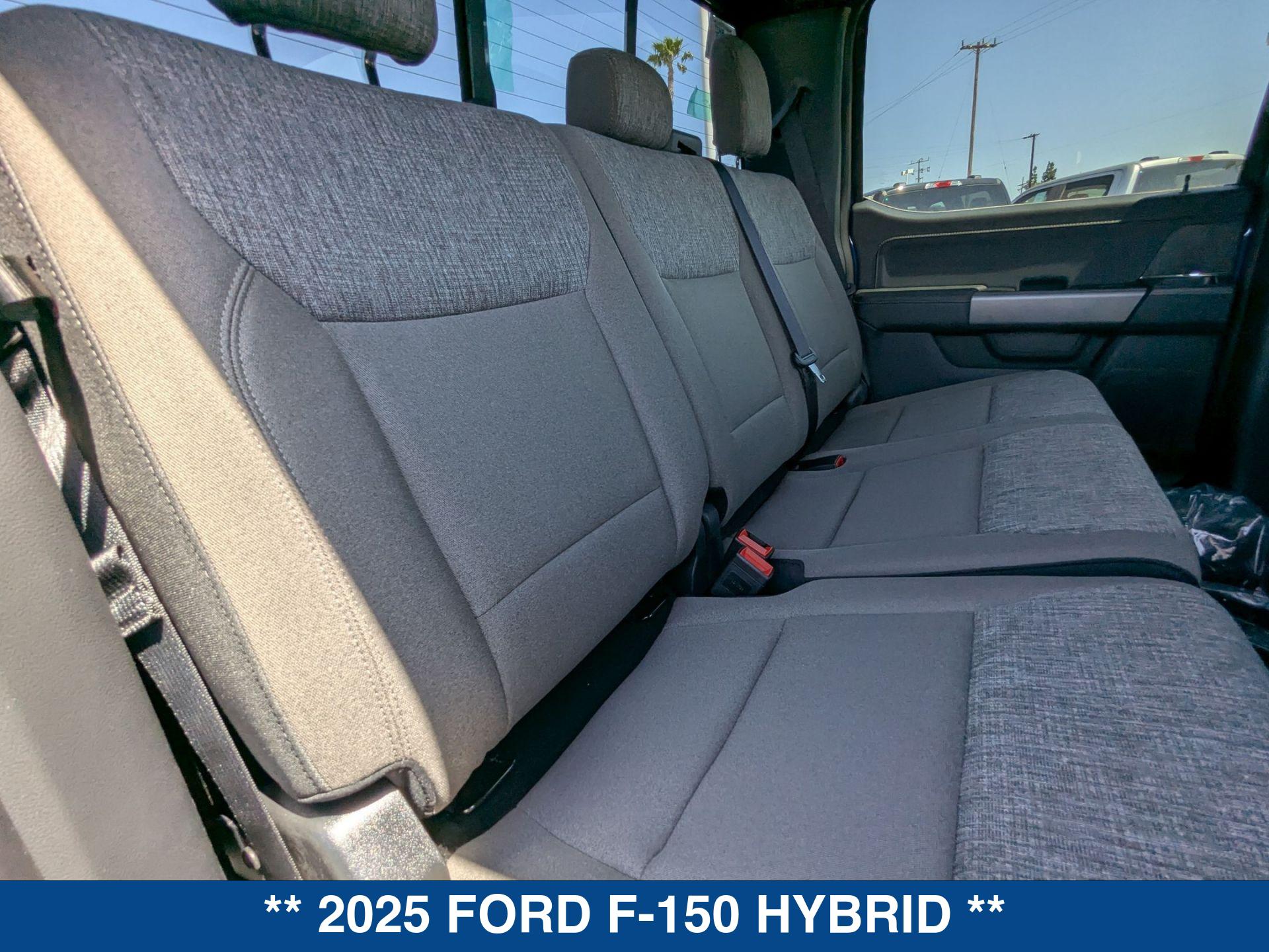 2025 Ford F-150 XLT photo 23