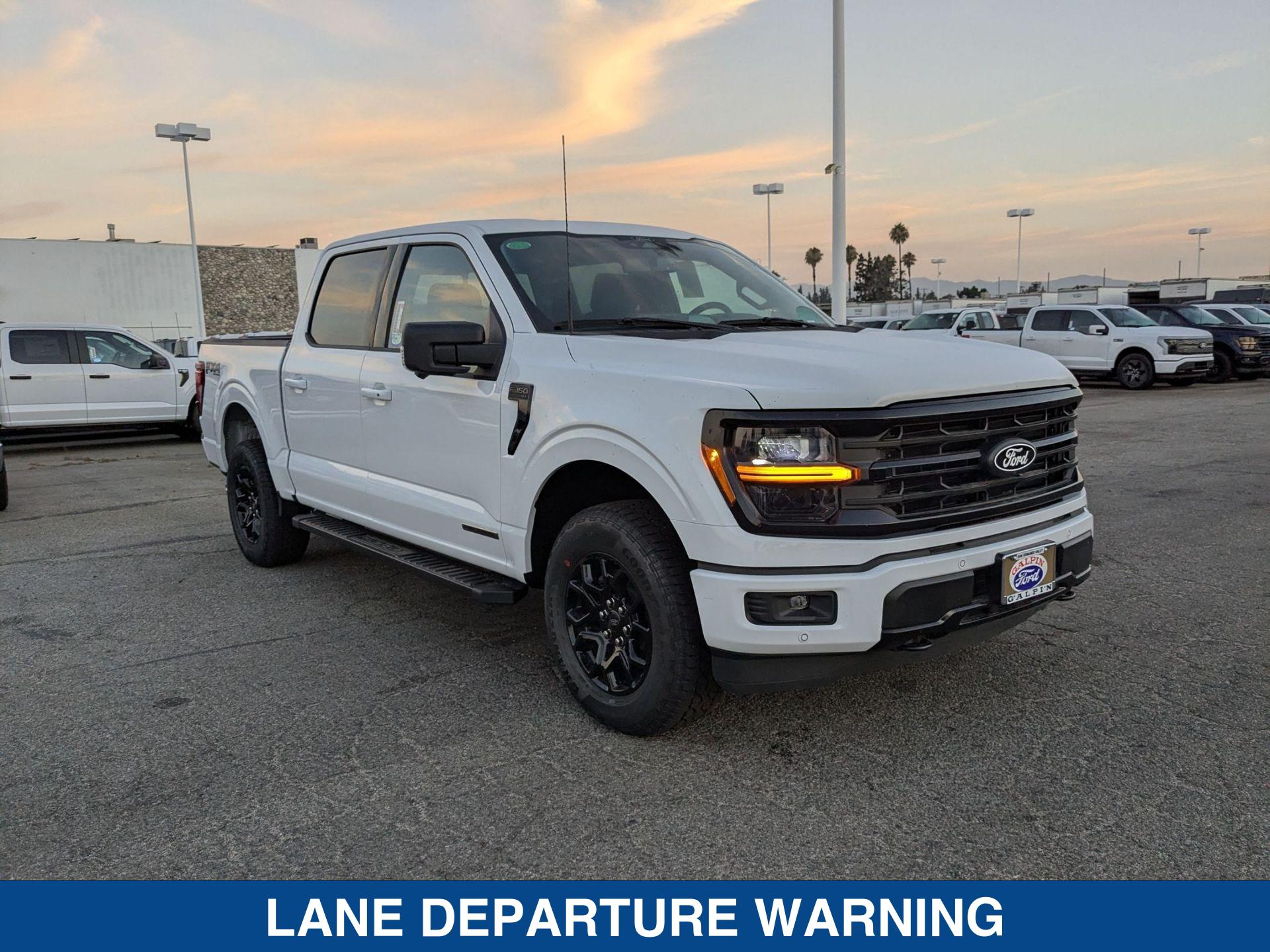 2025 Ford F-150 XLT photo 10