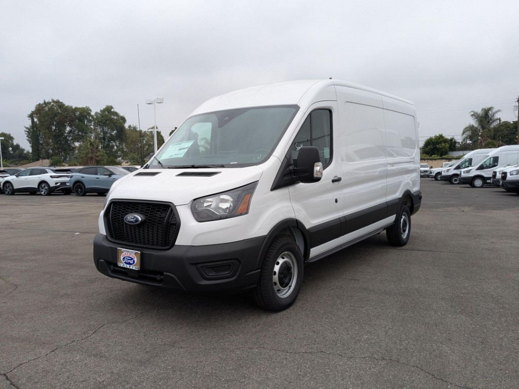 2025 Ford Transit T150 RWD