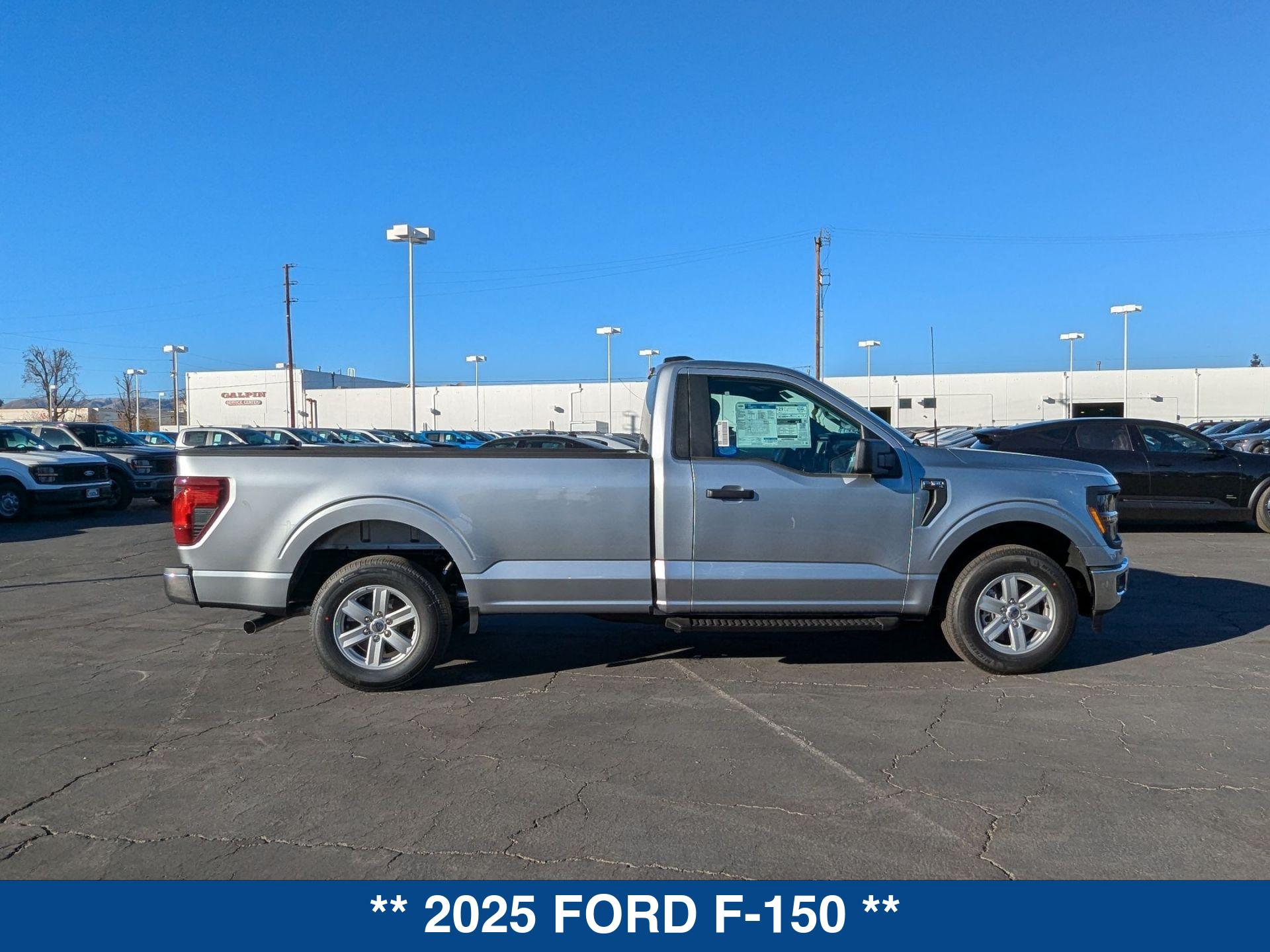 2025 Ford F-150 XL photo 9