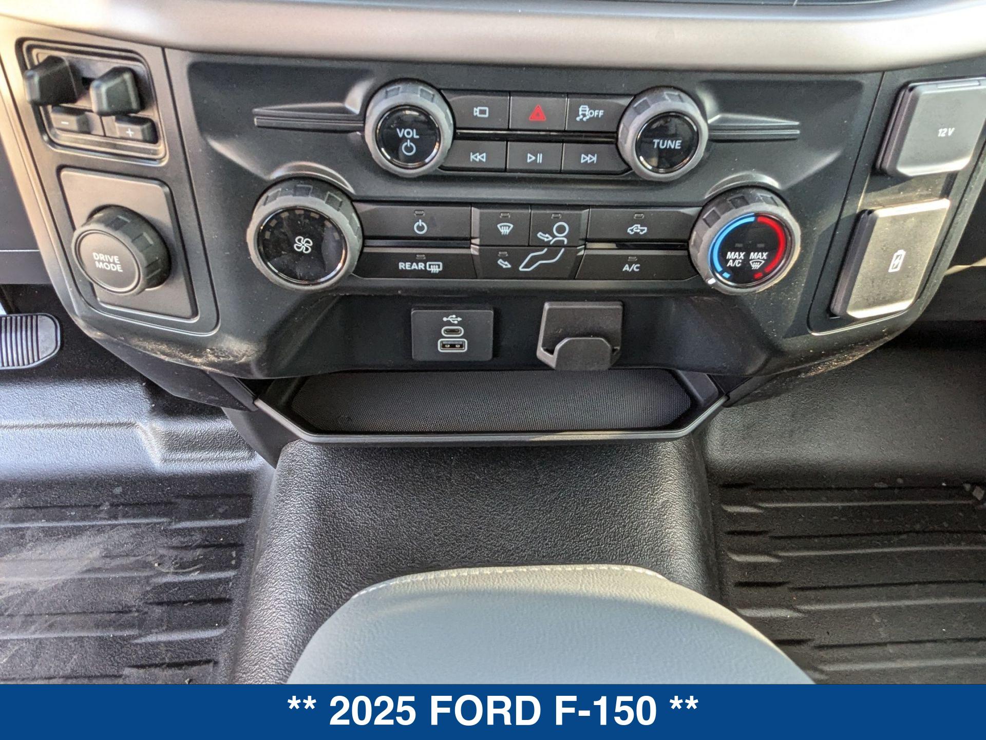 2025 Ford F-150 XL photo 17