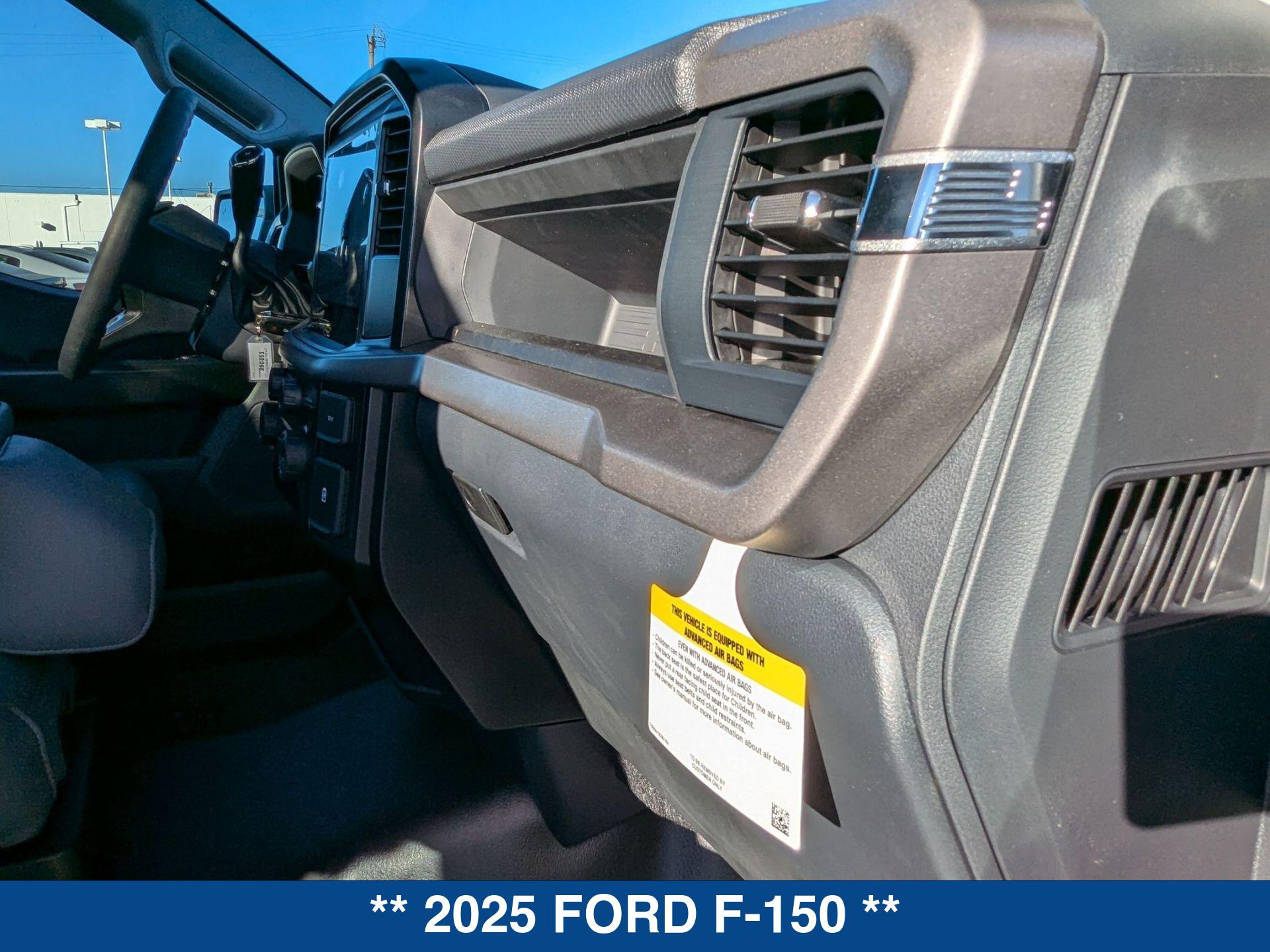 2025 Ford F-150 XL photo 18