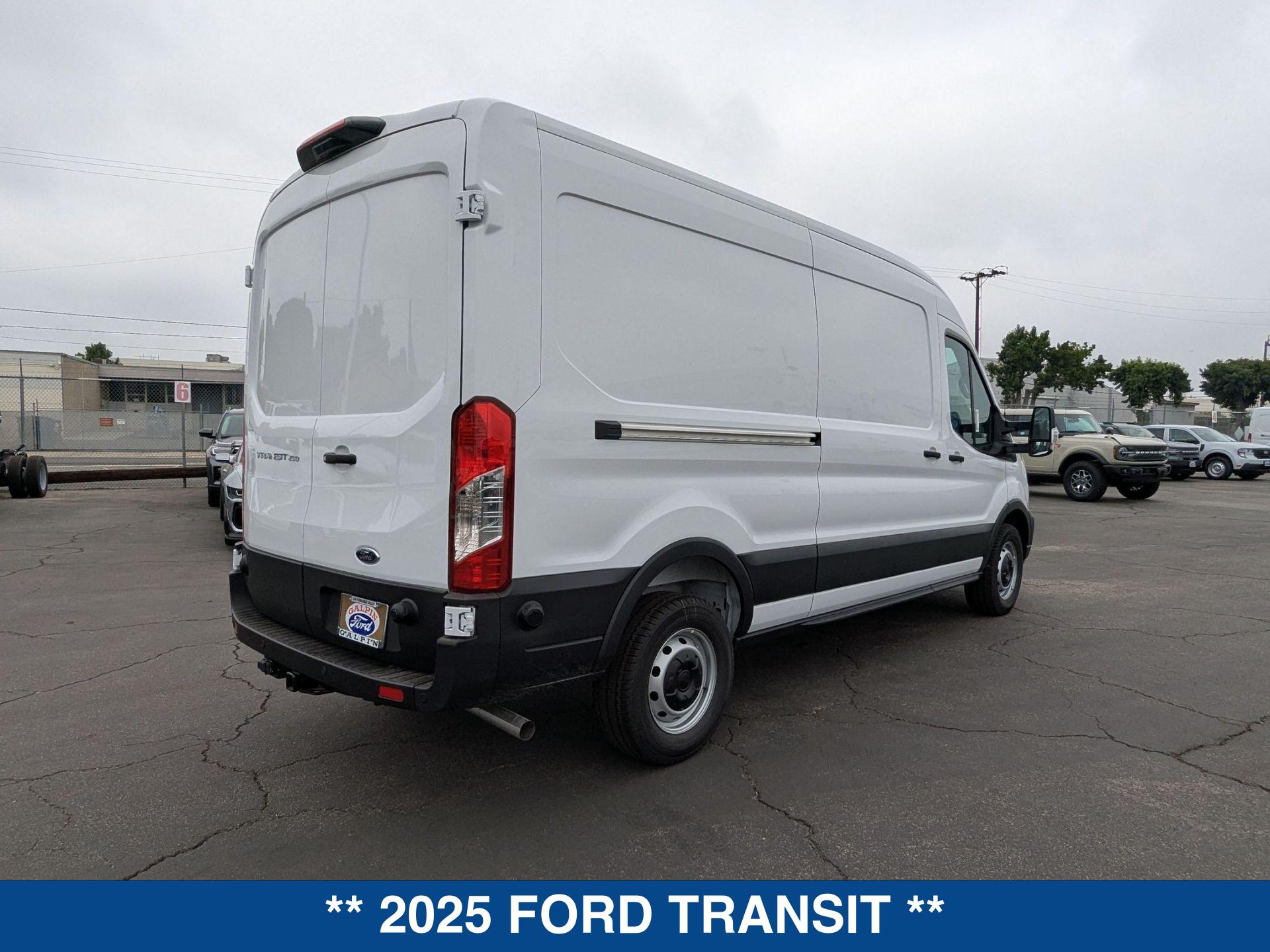 2025 Ford Transit photo 8