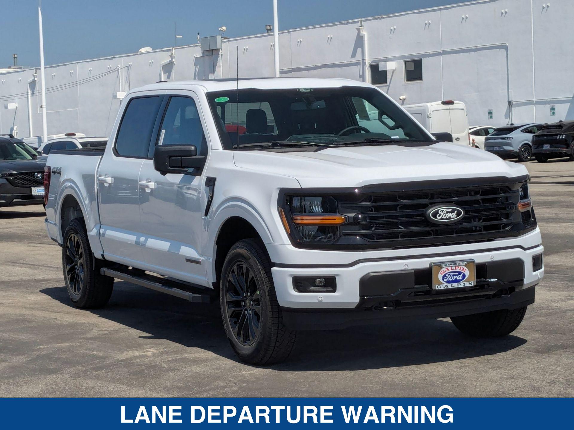 2025 Ford F-150 XLT photo 10
