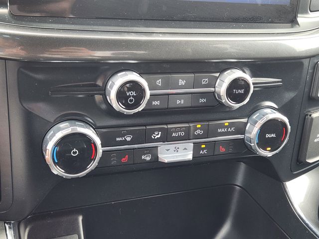 2023 Ford F-150 XLT photo 17
