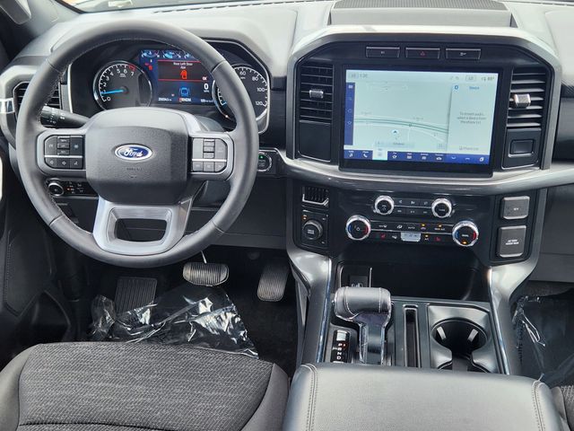 2023 Ford F-150 XLT photo 25