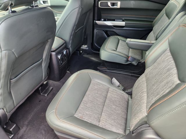2022 Ford Explorer Timberline photo 25