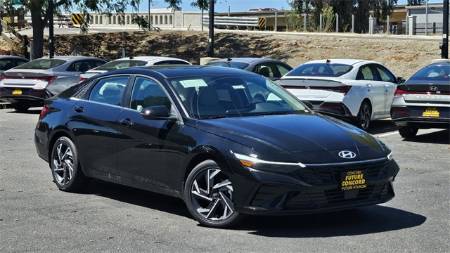 2025 Hyundai Elantra Hybrid Limited
