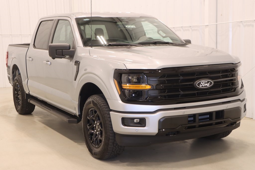 2024 Ford F-150 XLT photo 3
